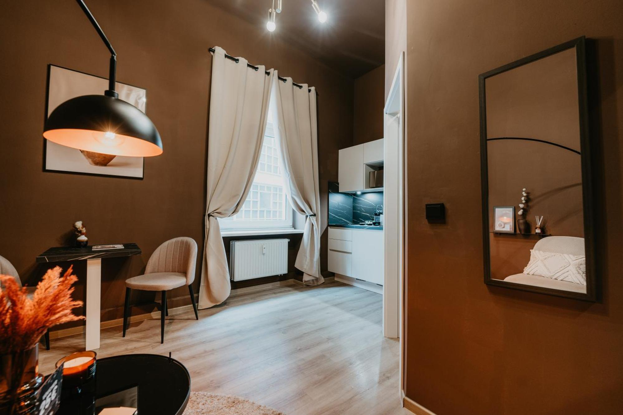 Llr Design Apartment - Sepia Toffee Im Zentrum Von Koblenz Eksteriør billede